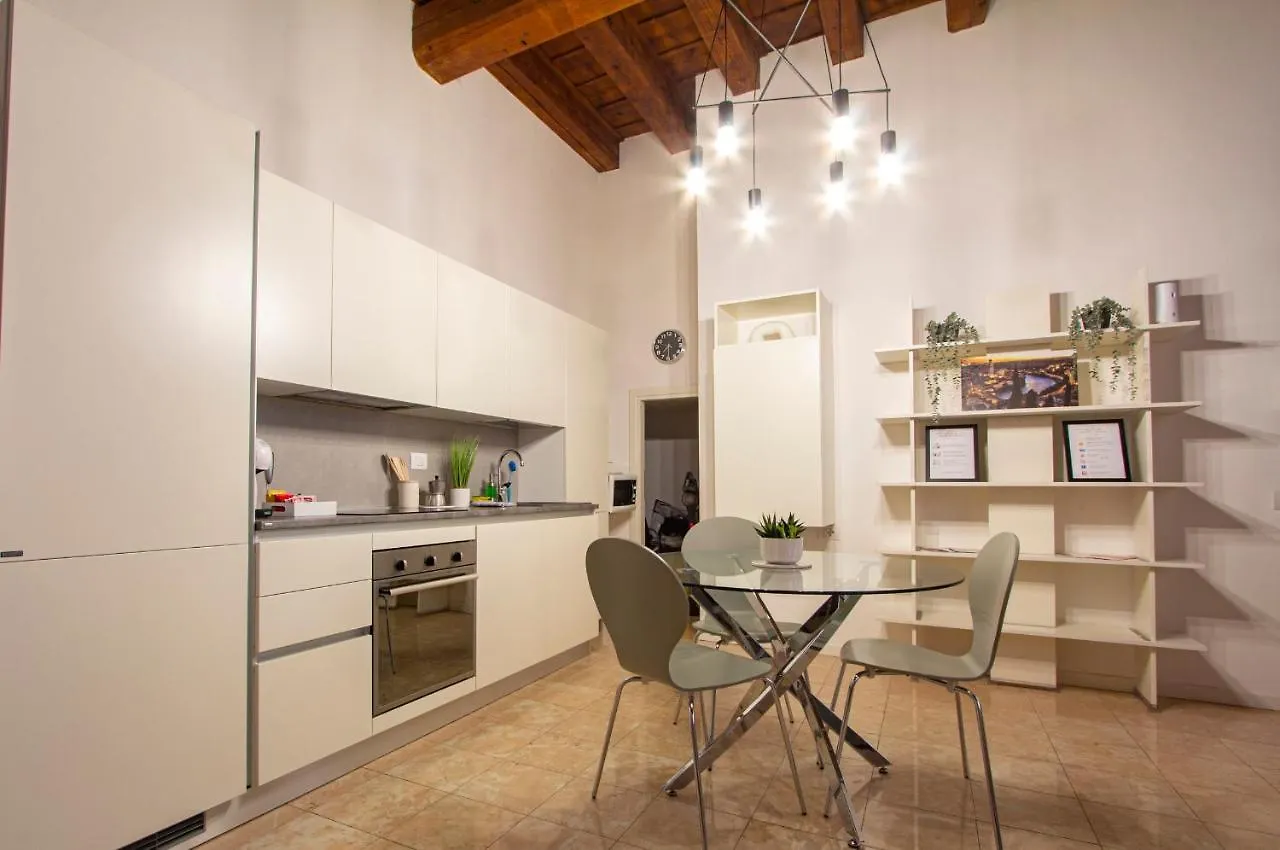 Le Damigelle Appartamento Verona Italia