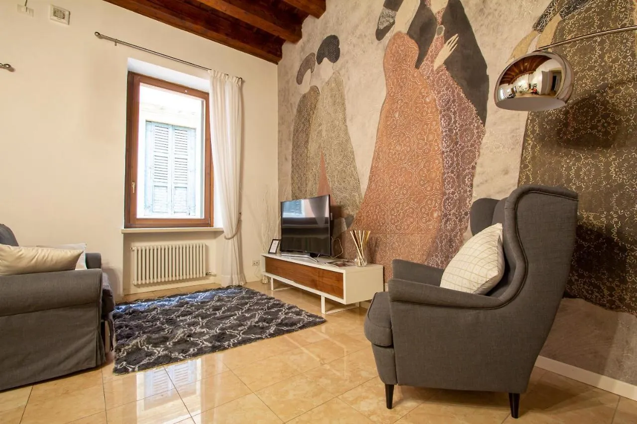 Le Damigelle Appartamento Verona Italia